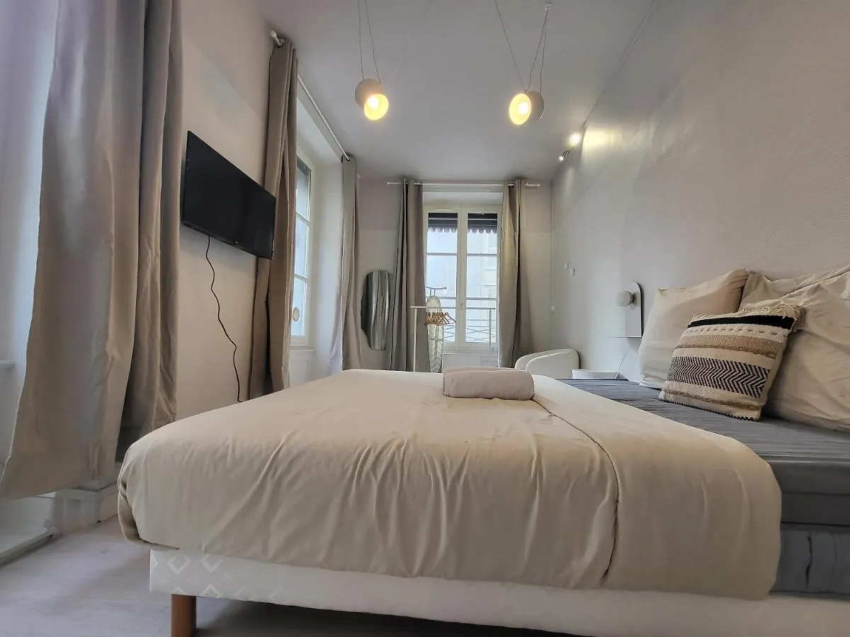 Apartment Suite Daiquiri Place Carnot Lyon